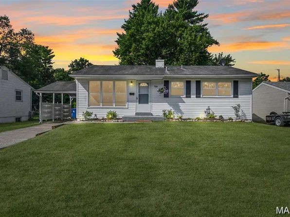 730 Babler Dr, Florissant, MO 63031