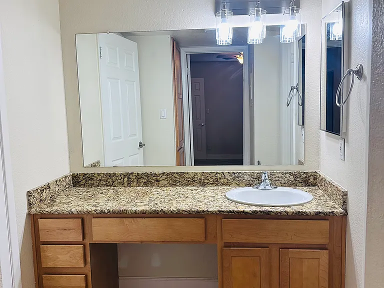 3825 E Camelback Rd #223 — Photo 17