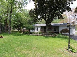 2 Morningside Dr, Schenectady, NY 12303