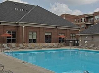 960 Perry St APT 315, Columbus, OH 43215