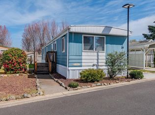 3431 S Pacific Hwy SPACE 34, Medford, OR 97501