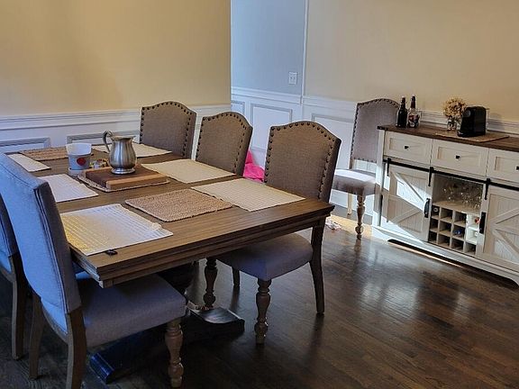 3rd image of 27 Clove Way