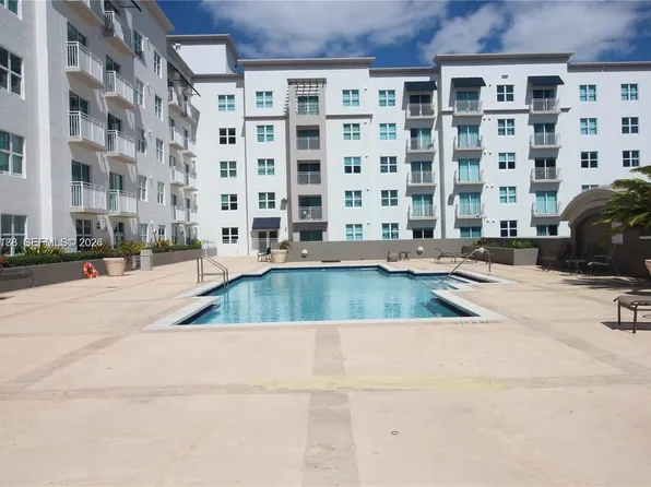 50 Menores Ave APT 606, Coral Gables, FL 33134