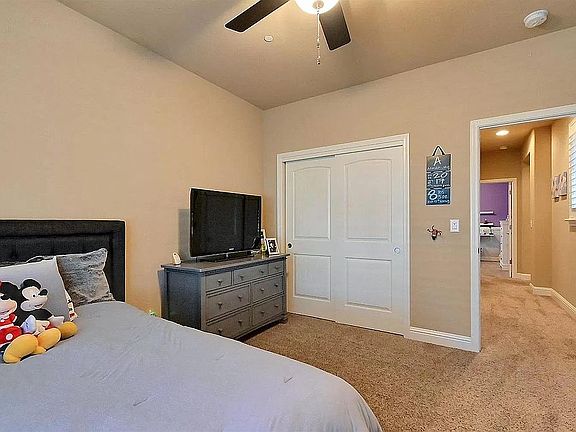 5th image of 1272 Santa Barbara Way