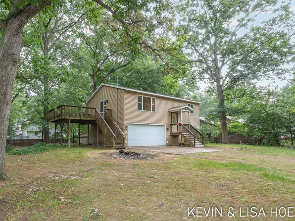 101 Manley Ave, Holland, MI 49424