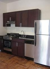 3rd image of 2908 31st Ave #3BR