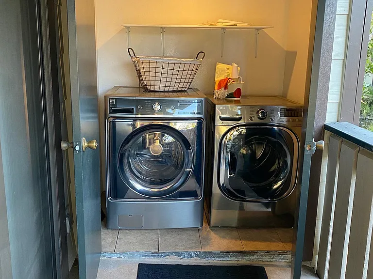 Full Size New Washer and Dryer Included