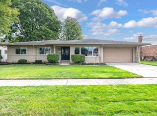 30326 Lund Ave, Warren, MI