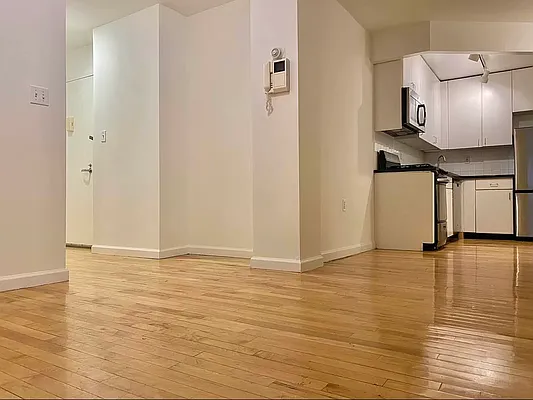 Rented by The Downtown LLC | media 25