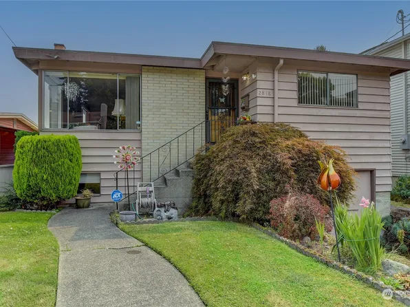 2818 Harris Place S, Seattle, WA 98144