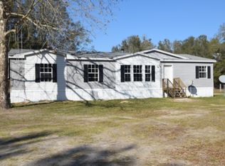 8100 SW 76th St, Trenton, FL 32693