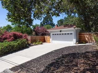 84 Davis Rd, Orinda, CA 94563
