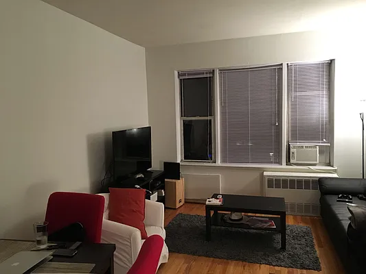 Rented by Owner | media 30