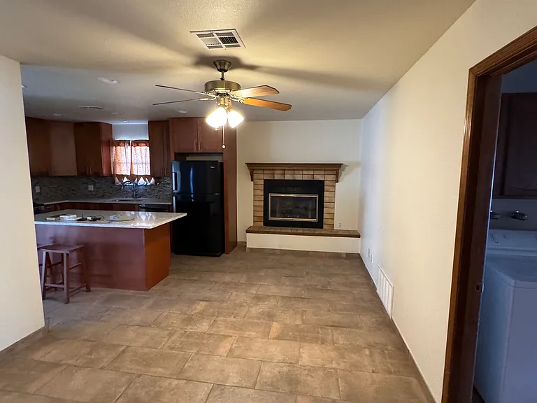 703 Homestead Cir — Photo 29