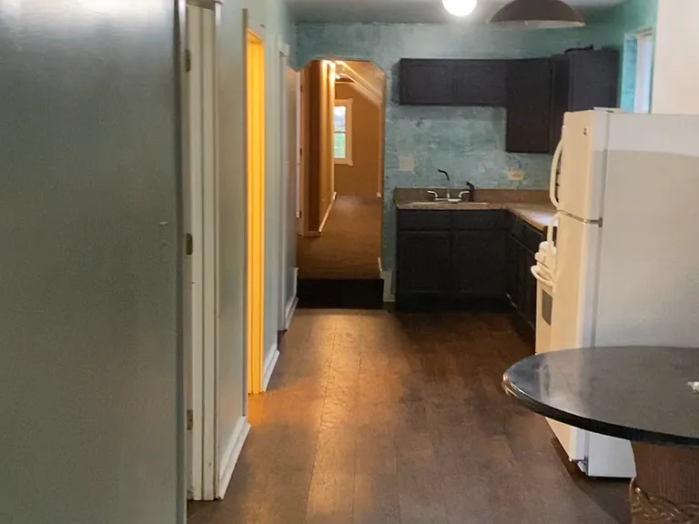 8111 S Muskegon Ave #2NDFL — Photo 3