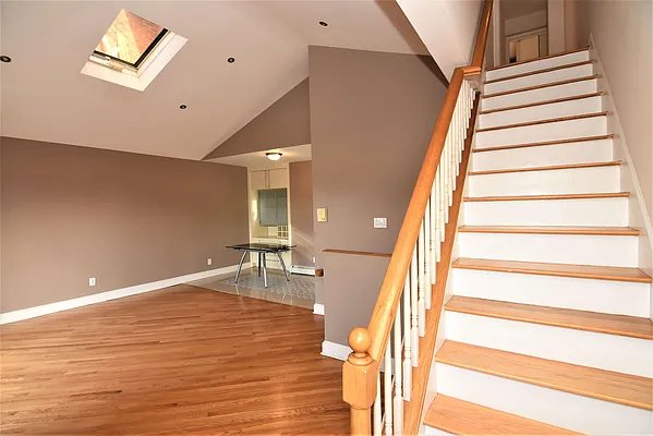 Sold by Ilite Realty Inc | media 1
