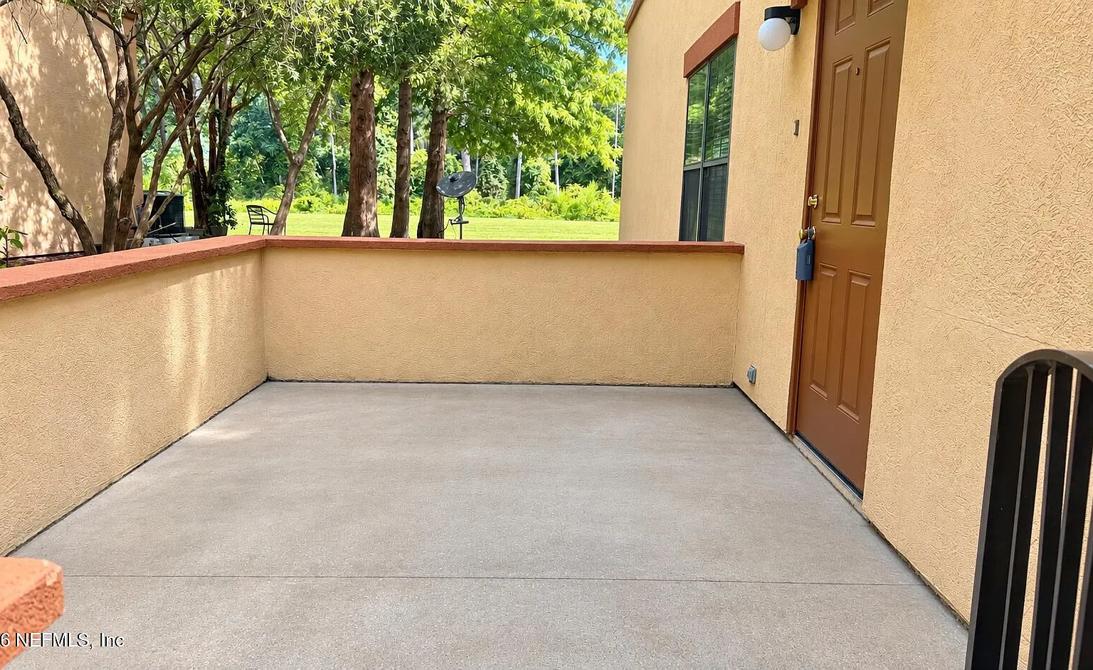 3 bed, 2.5 bath, 1792 sqft, $2,495 — Photo 3