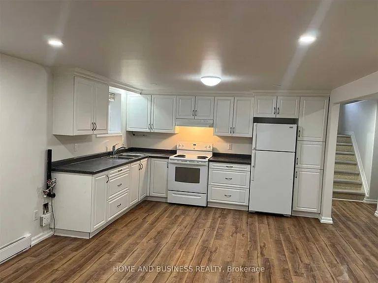 38 River Dr #1 — Photo 11