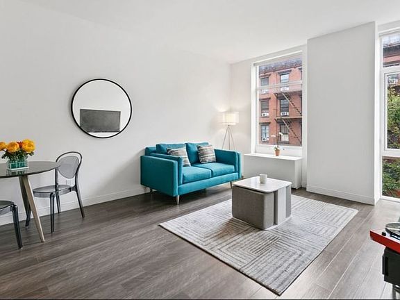 4th image of 185 Avenue B #J4