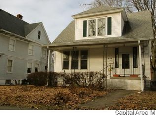 857 S Douglas Ave, Springfield, IL 62704