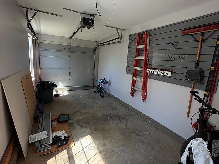 543 Cedar Hollow Dr — Photo 36