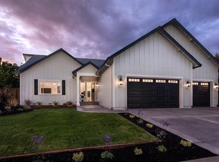 249 Pacific Heights Dr, Santa Rosa, CA 95403