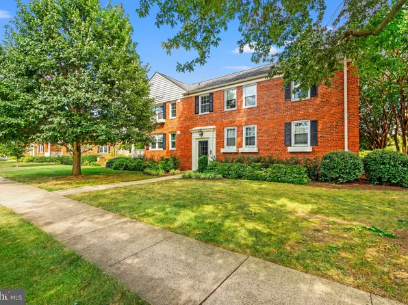 6507 10th St Unit B1, Alexandria, VA 22307