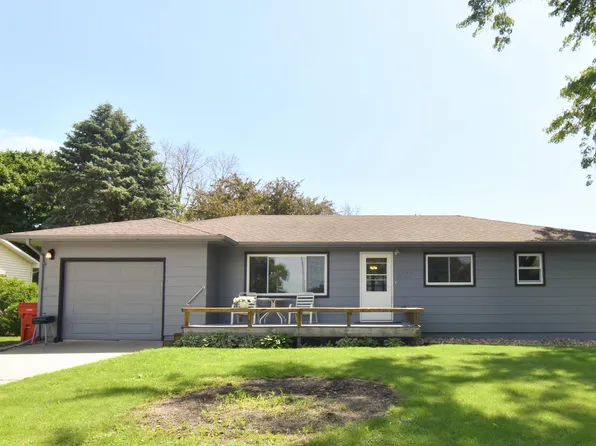 1722 Delphi St, Ellsworth, IA 50075