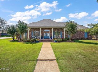 606 Edgewood Crossing Cv, Brandon, MS 39042