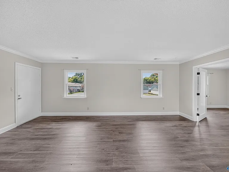 1208 Willowbrook Dr SE #C — Photo 14