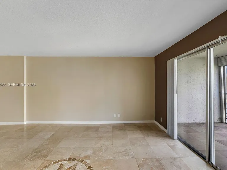 321 SE 3rd St #408 — Photo 11