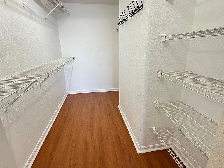 6361 Aragon Way #MAIN — Photo 29