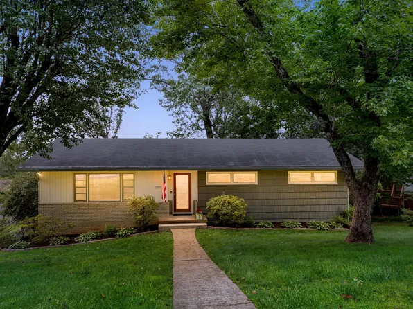 1203 Clermont Dr, Chattanooga, TN 37415