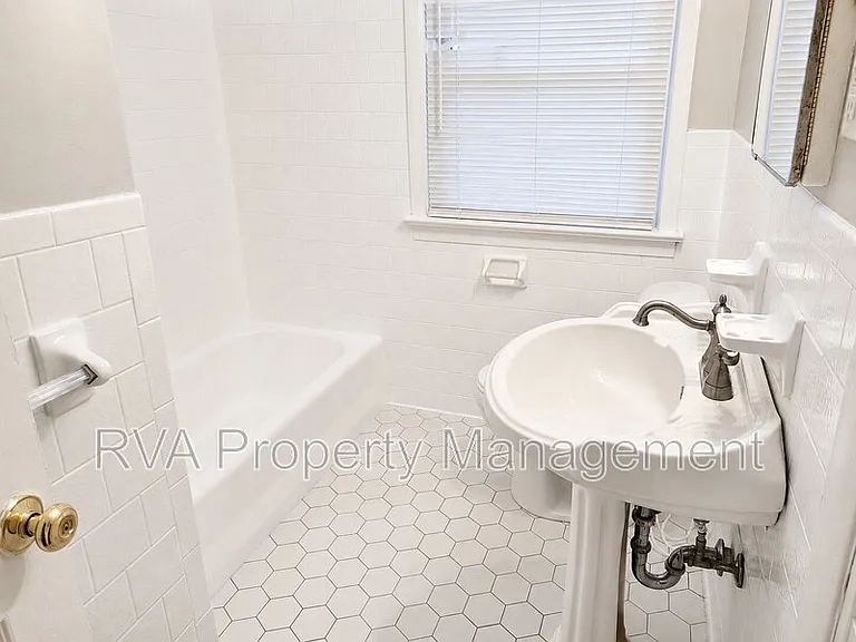4812 Gilmour Rd — Photo 10