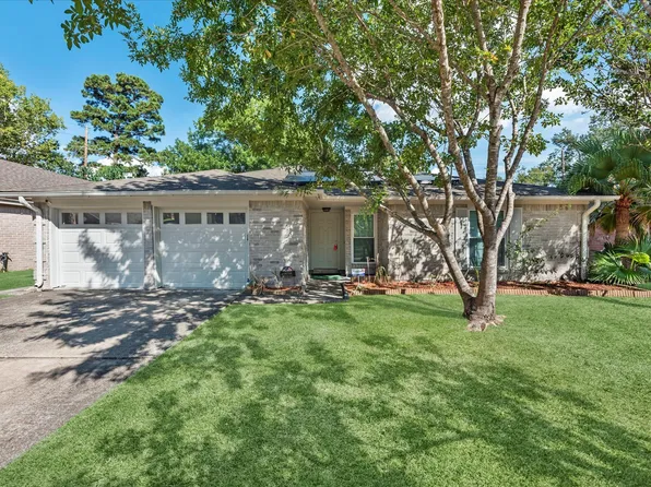 18718 Jodywood Dr, Humble, TX 77346
