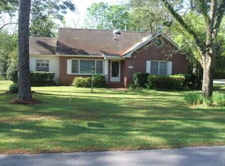 415 9th Ave NW, Cairo, GA 39828