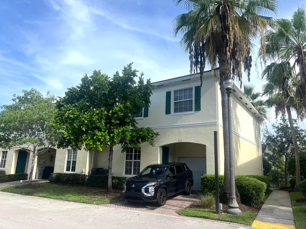 219 SW 7th St, Pompano Beach, FL 33060