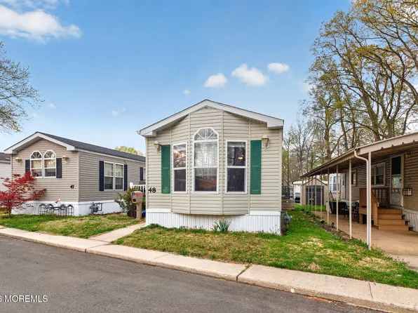 48 Randall Avenue, Hazlet, NJ 07734