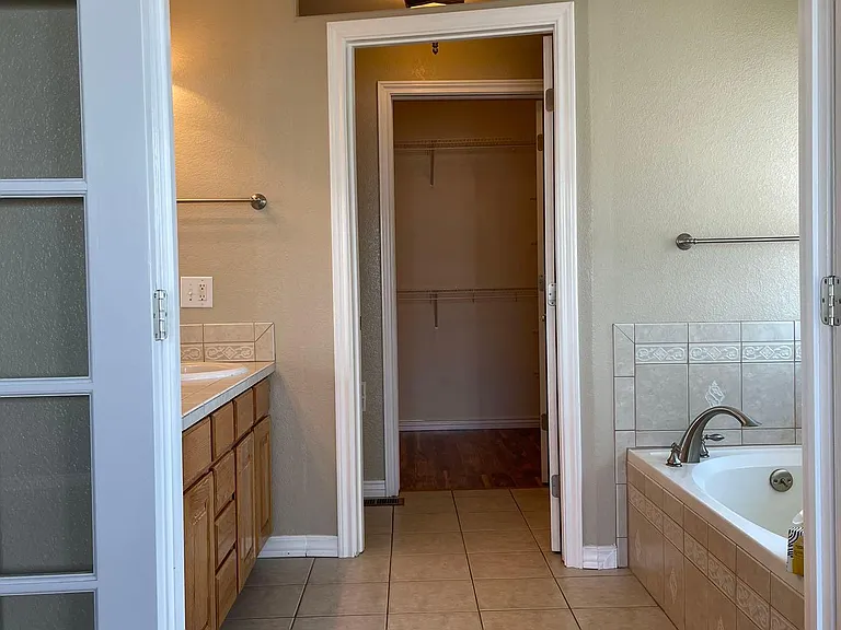 3455 Harbor Island Dr — Photo 20