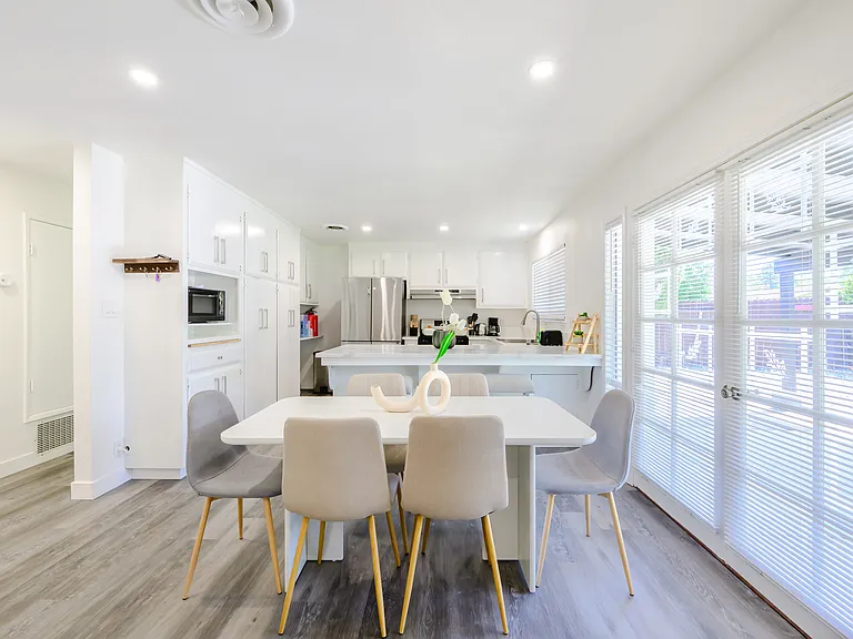 9042 El Oro Plaza Dr — Photo 19