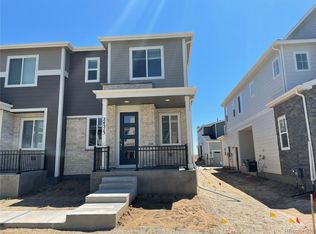 24313 E 41st Ave, Aurora, CO 80019