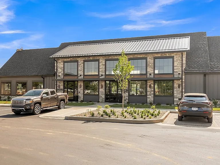 Slate at Fishers District — Photo 24
