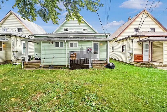 1 bed, 1.0 bath, 775 sqft, $700 — Photo 3
