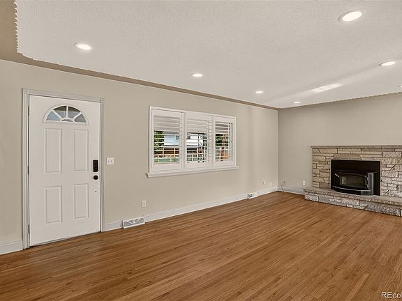 5th image of 6422 Independence Street
