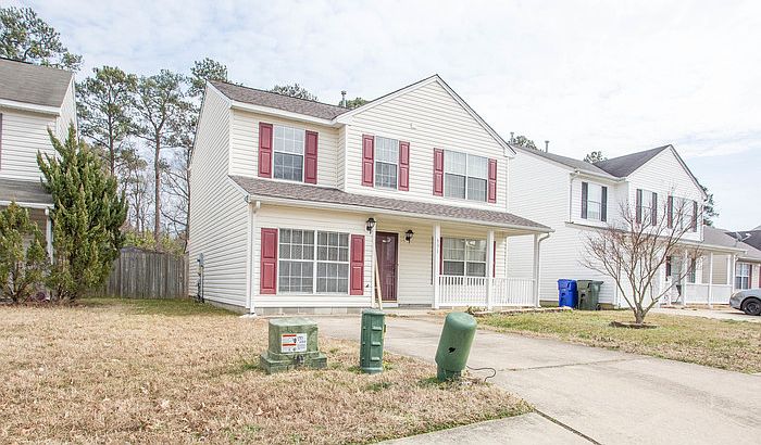 1st image of 331 Circuit Ln