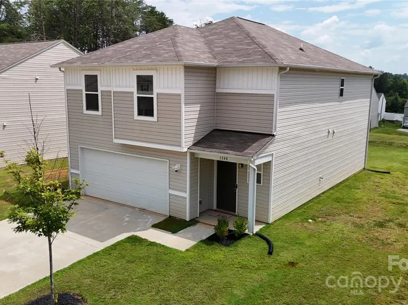 1548 Cannan Mountain Dr, Newton, NC 28658