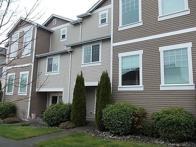 1st image of 4212 5th Ave NW Unit 103