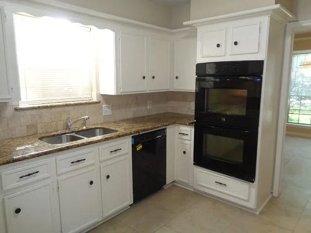 802 Baltic Ln — Photo 20