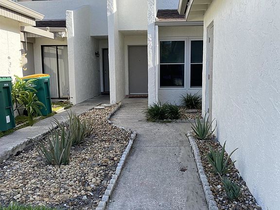 2nd image of 507 Summerset Ct