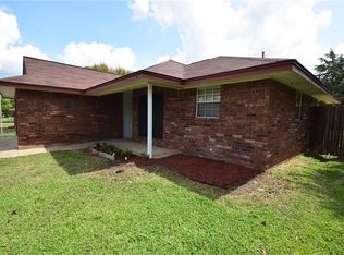203 Bentley Dr, Joshua, TX 76058